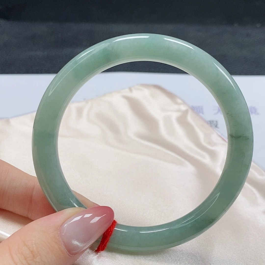 【闪购商品】翡翠手镯（圆镯）未镶嵌371号
