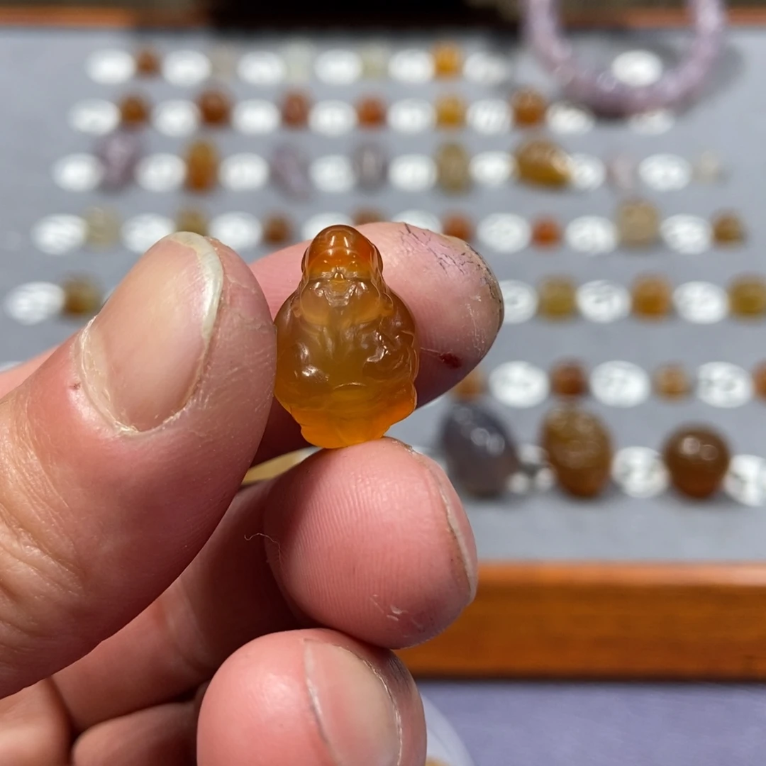 炽***垒玛瑙/玉髓合金颈饰财神