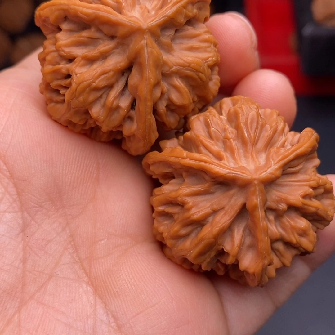 吊坠文玩核桃秦岭野生文玩核桃