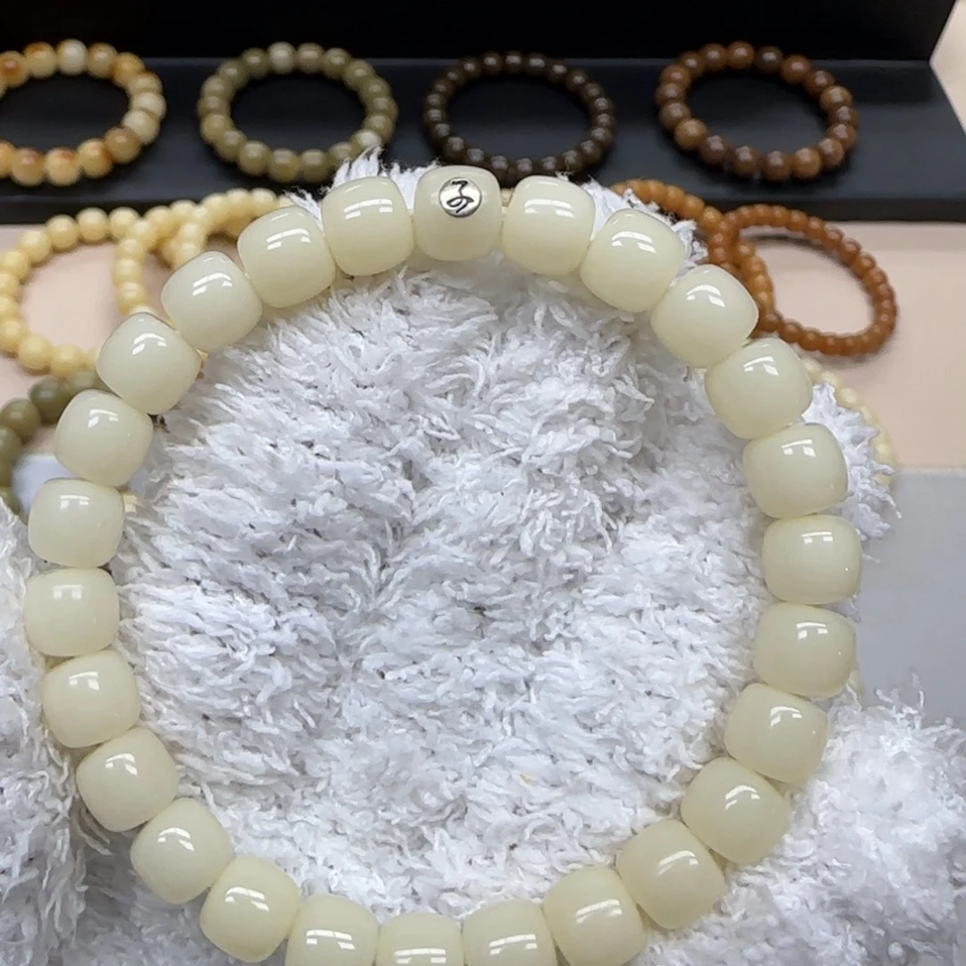 菩提根/象牙果手串8*9 霜降 5年