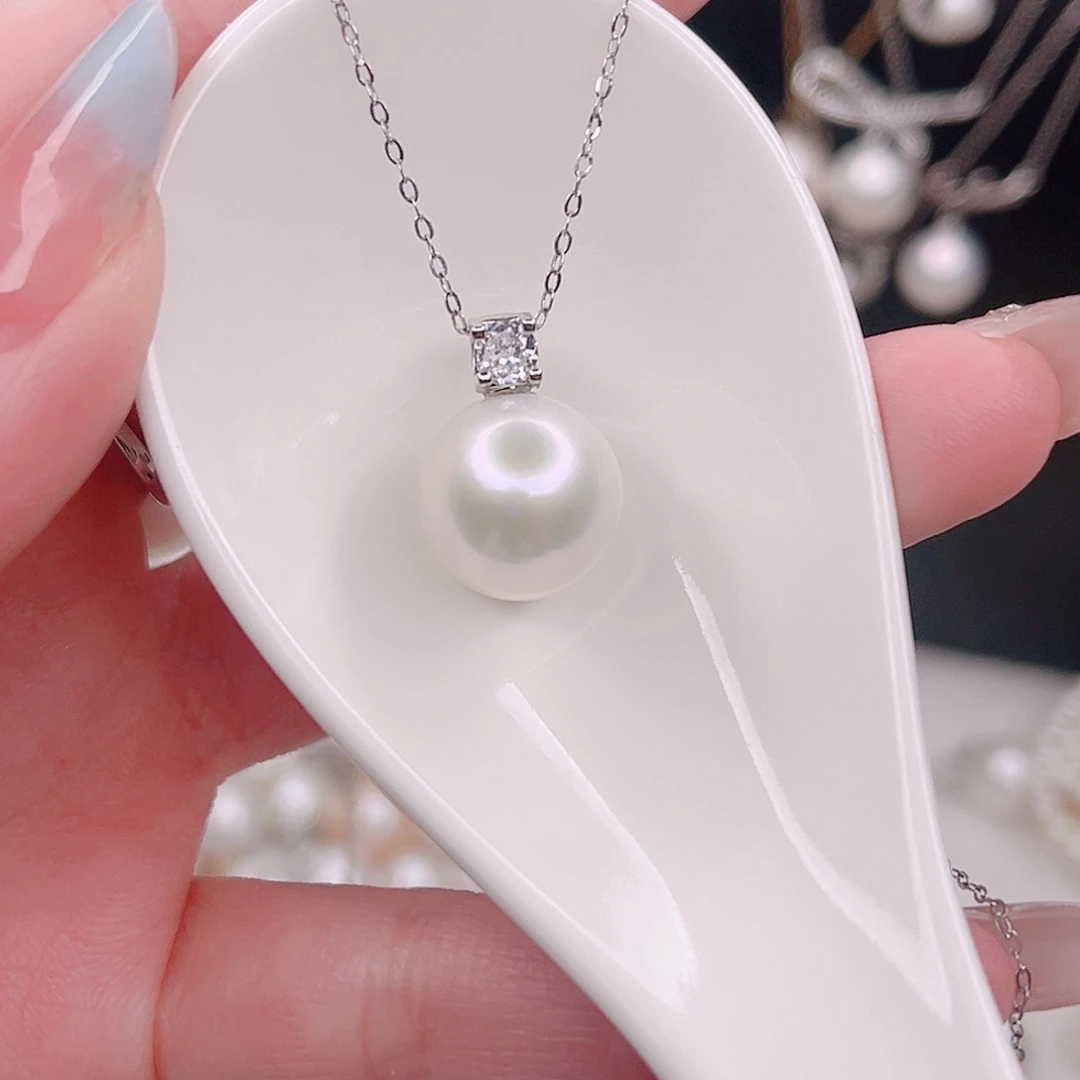 淡水珍珠未镶嵌吊坠(赠链)