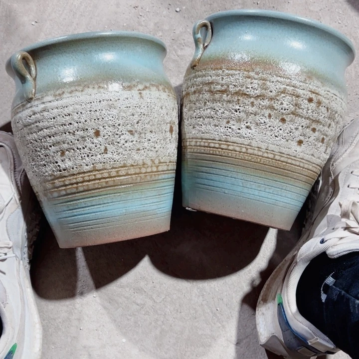 红陶口径18高度21两只