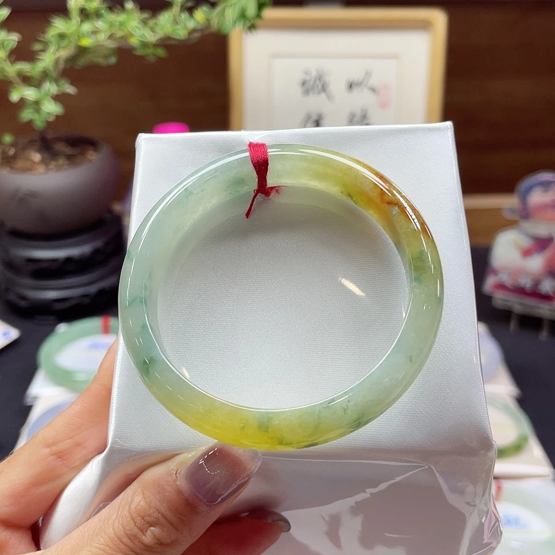 翡翠未镶嵌手镯20