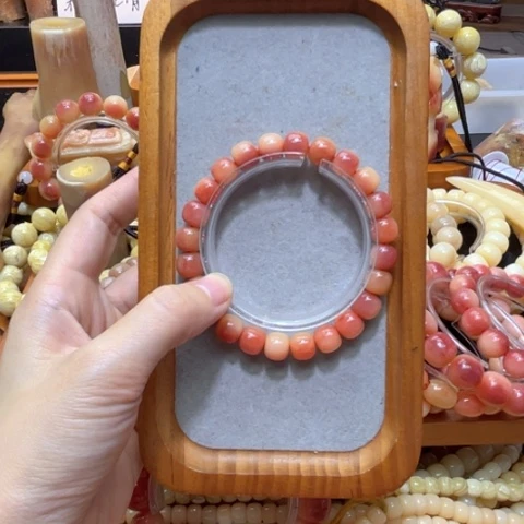 无非金属红色手串