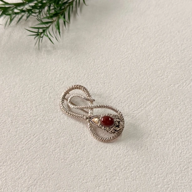 【六六中古】孤品银925红玛瑙蛇形胸针te5109