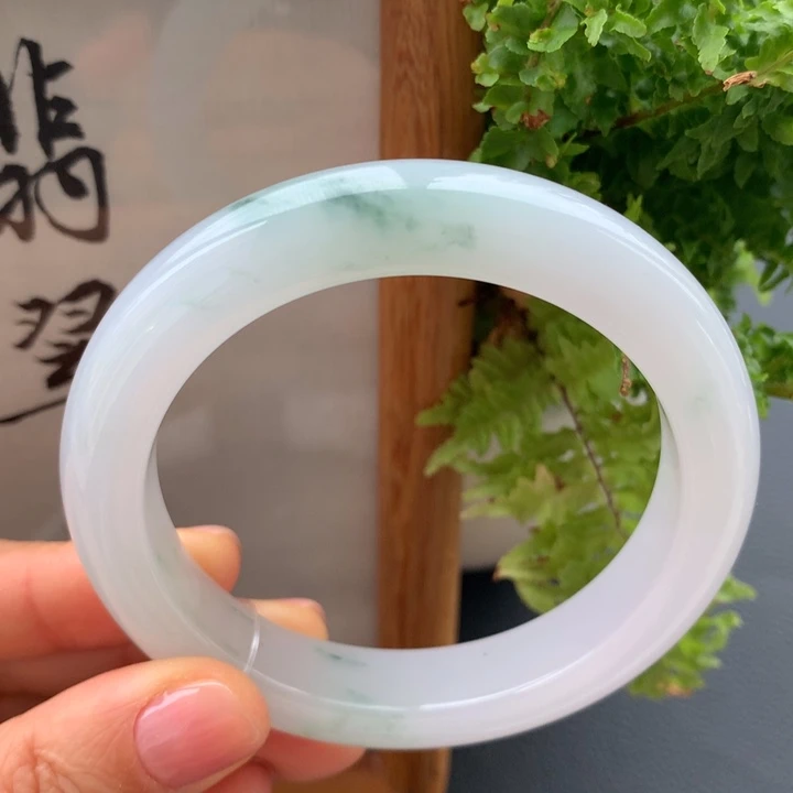 翡翠手镯未镶嵌翡翠手镯54