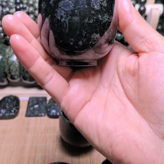 石材铭****卖藏玉药王石原石雕刻龙胆杯