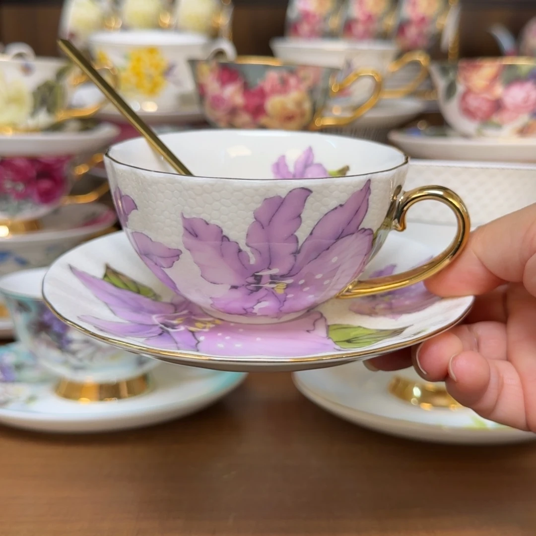45%以上骨粉骨瓷南瓜一杯一碟一勺快递装（拍两套送杯架）
