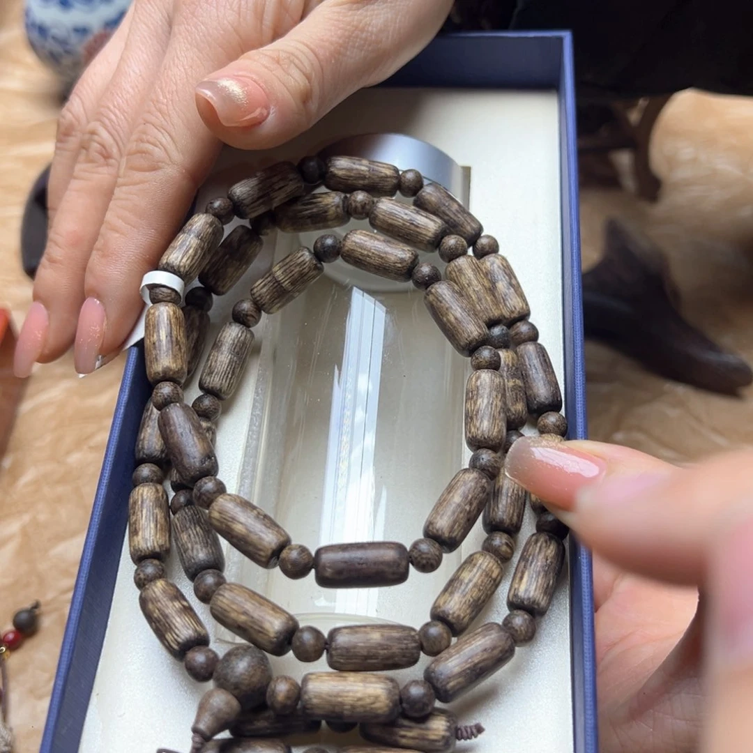 大叶紫檀（黑酸枝木类）