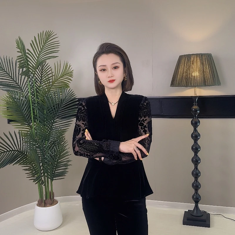 8050高定丝绒时尚名媛风拼接烫花V领小衫