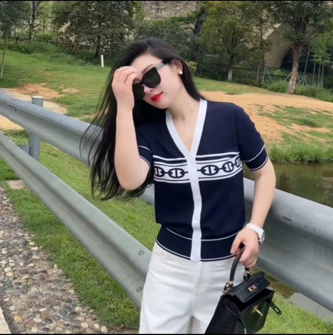 深圳南油高品质撞色提花V领短袖开衫