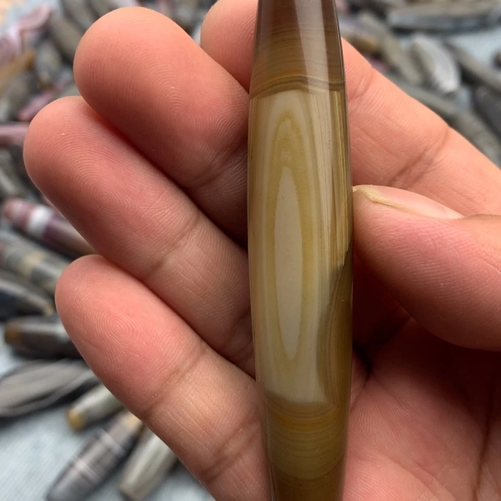 玛瑙/玉髓颈饰合金