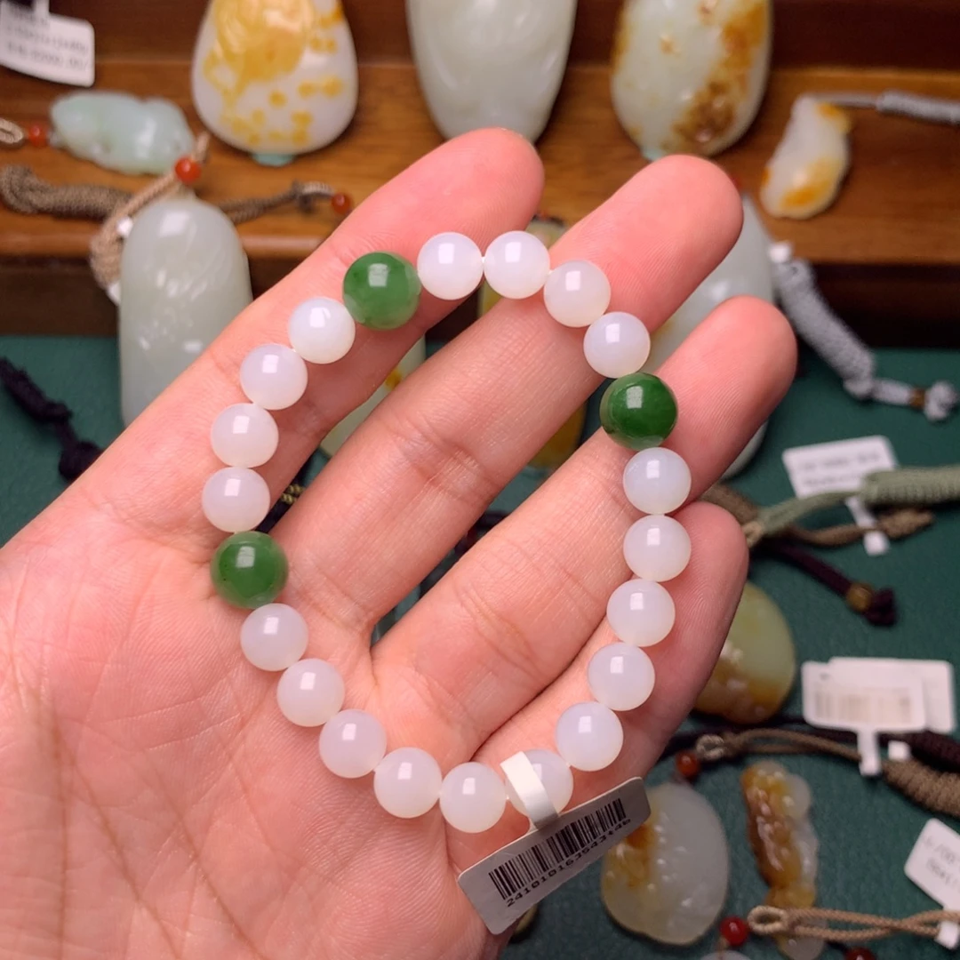 和田玉未镶嵌车挂