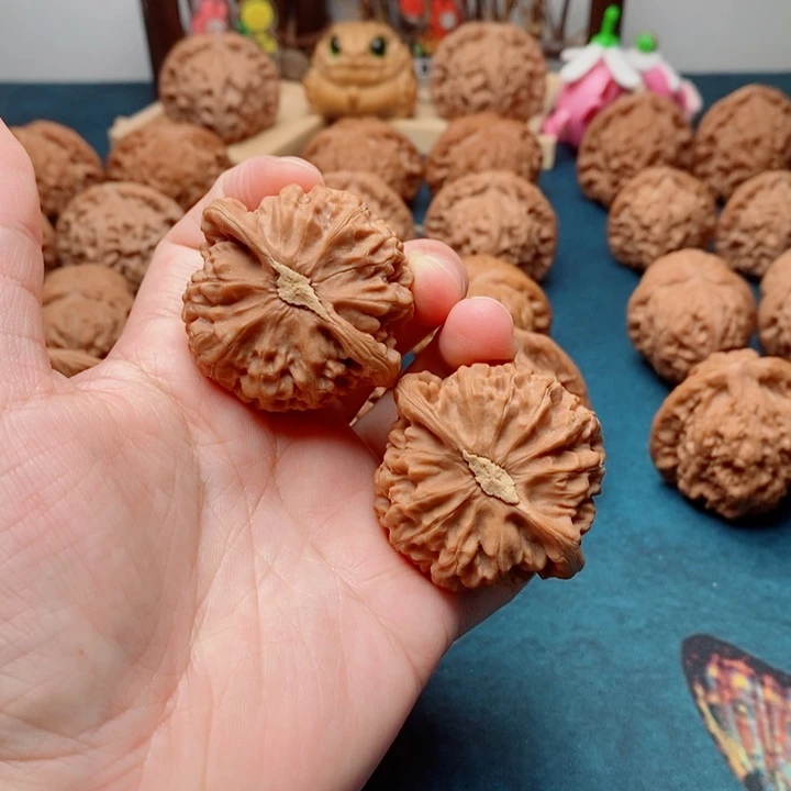 文玩核桃吊坠宫灯42