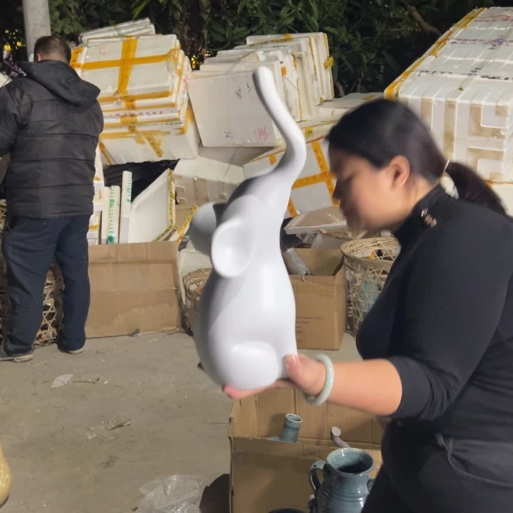 瓶高度42厘米宽度13厘米微瑕捡漏