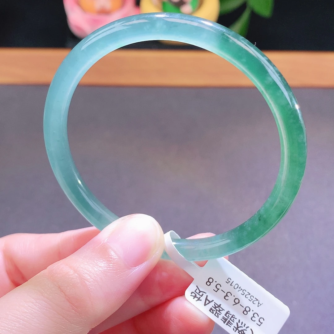 翡翠未镶嵌手镯天然翡翠