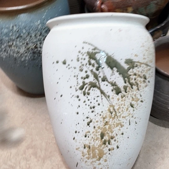 紫砂花盆口26告负41白泼墨
