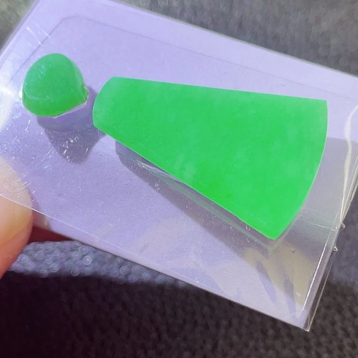未镶嵌定制翡翠翡翠
