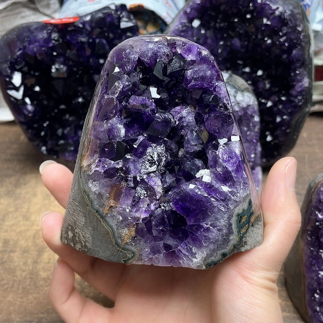 未镶嵌紫晶大型摆件（非配饰）