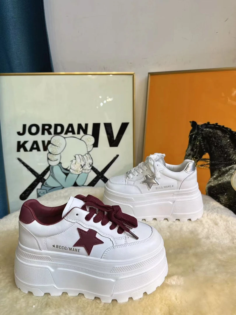 时尚百搭潮流厚底女鞋