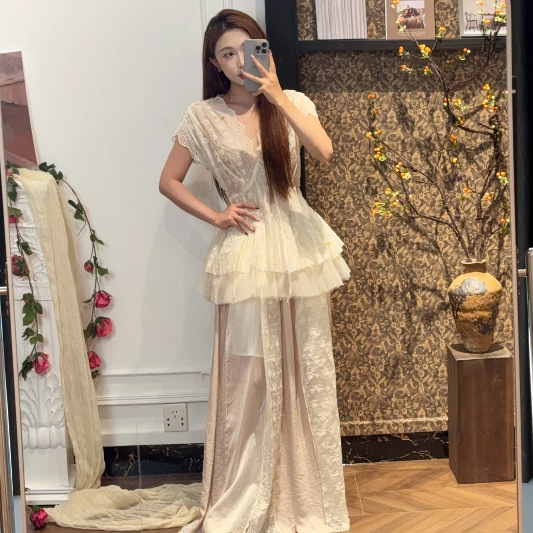 【樱花裙】就是和米兔一套的裙子