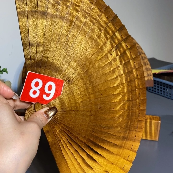 金丝楠滴*答金丝楠木扇子