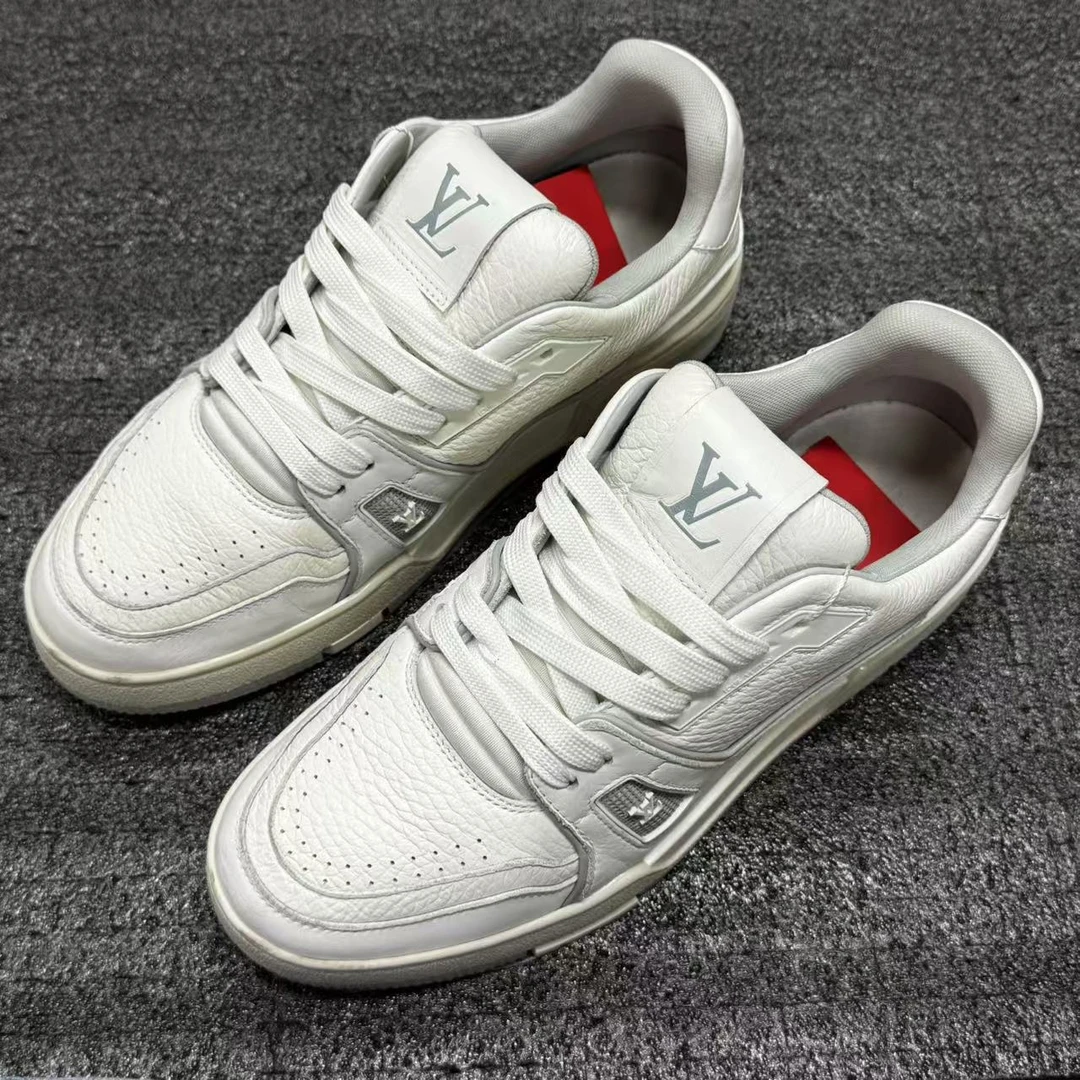 【海蜀黍特惠】LouisVuitton/路易威登经典白水泥配色Trainer板鞋