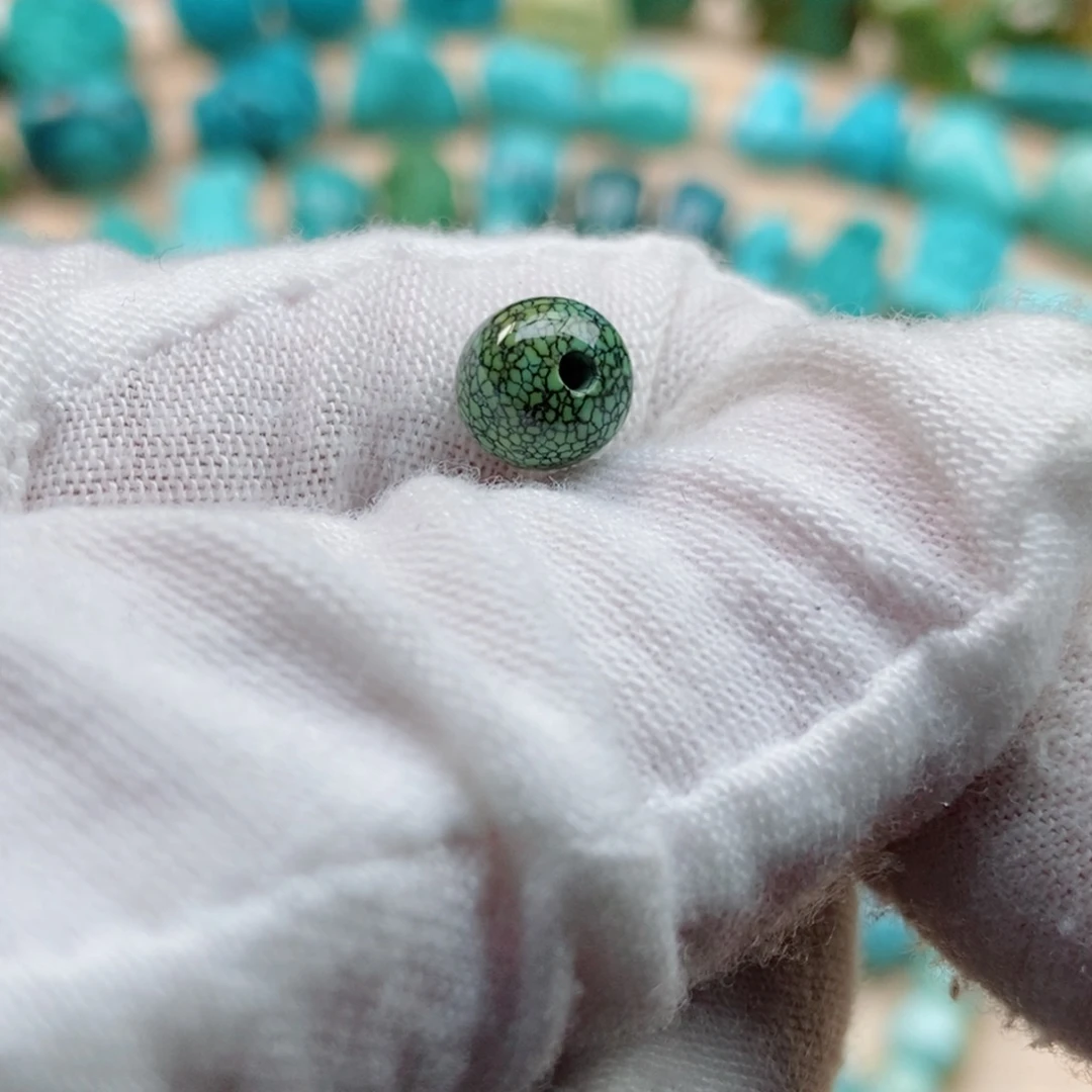 秋***哥绿松石未镶嵌天然原矿绿松石