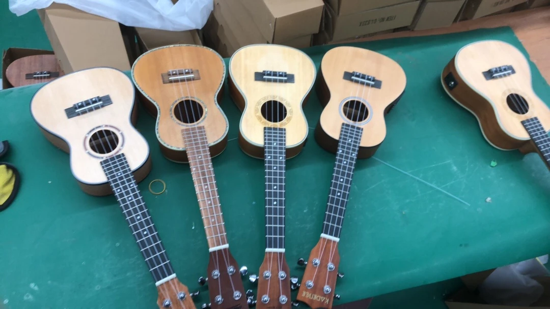 尤克里里21寸小吉他初学入门男女学生乐器