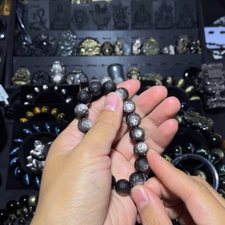 K***枫黑曜岩未镶嵌珠宝奇石