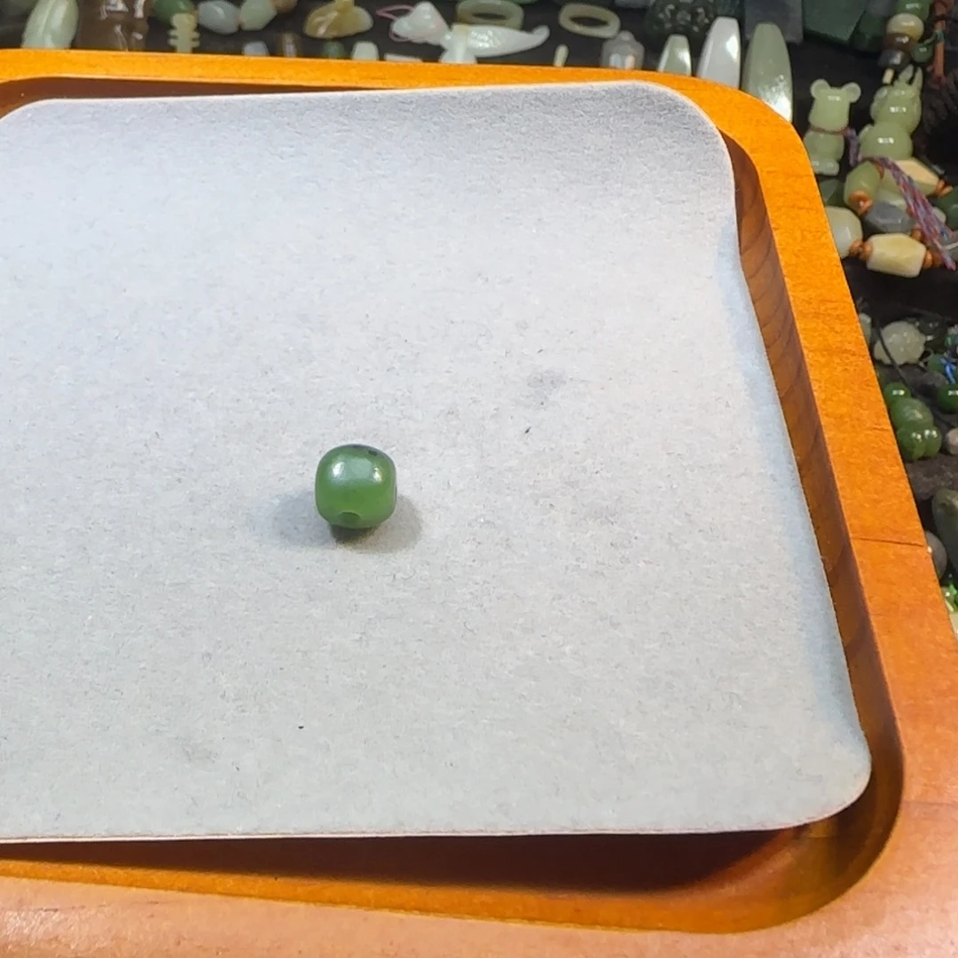 和田玉未镶嵌颈饰碧玉三通