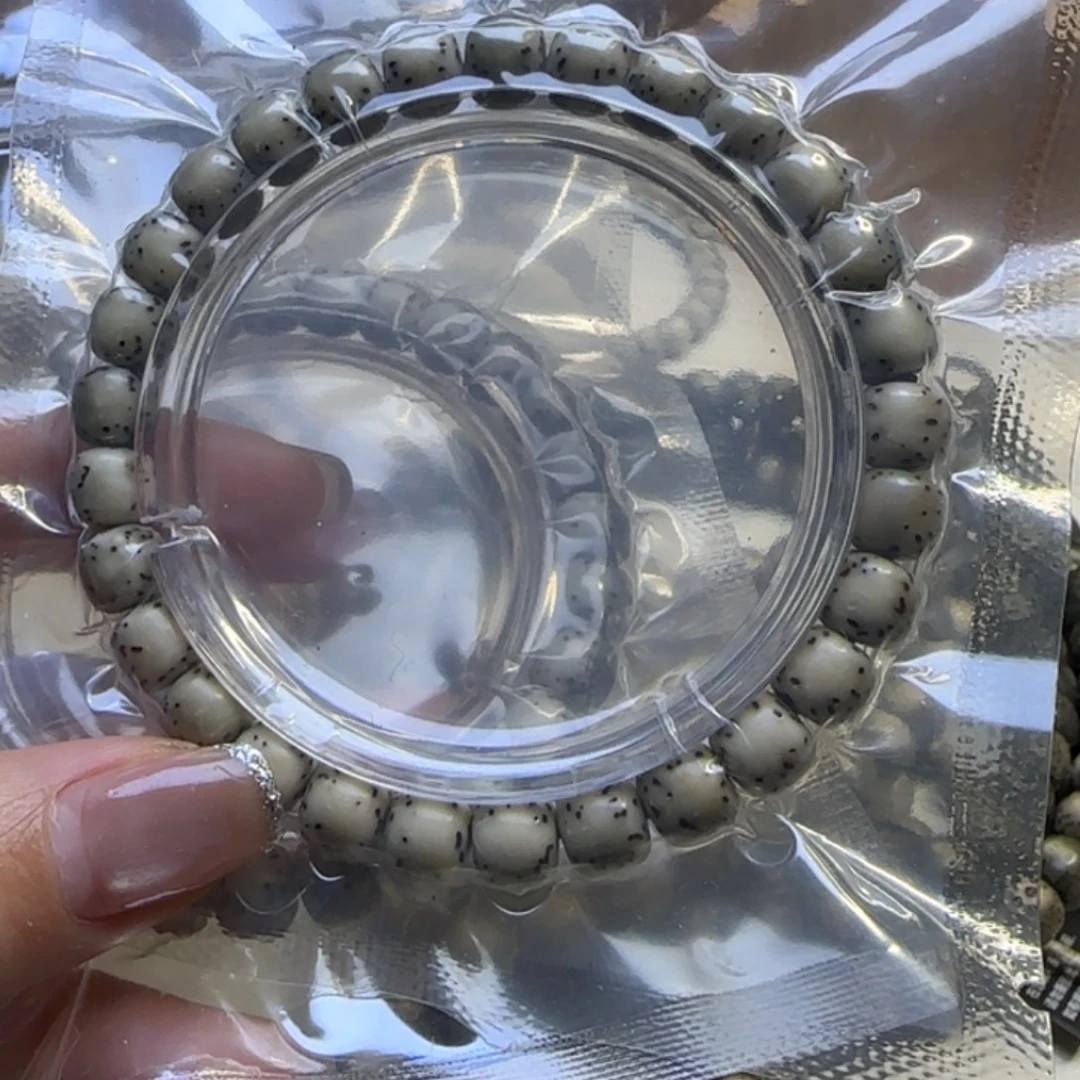 手串星月菩提石玉河豚8×7