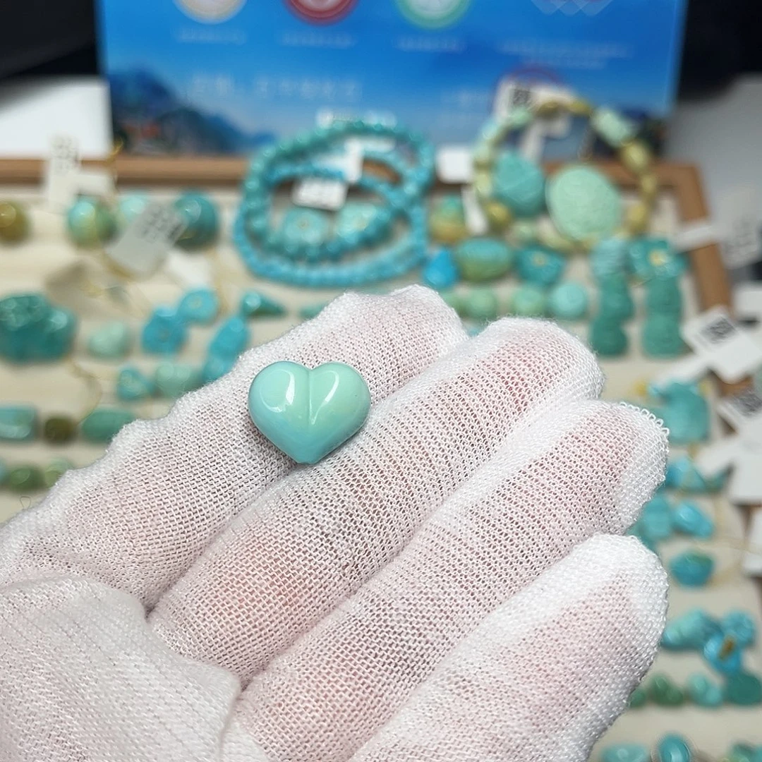 旺****绿松石未镶嵌珠宝半成品