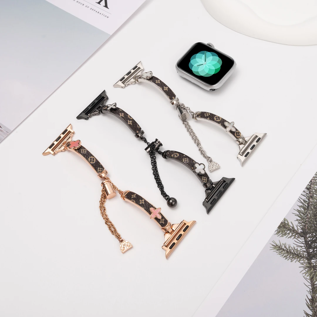 适用小米手环10四叶草老花手镯表带苹果手表红米6轻奢高级感表带