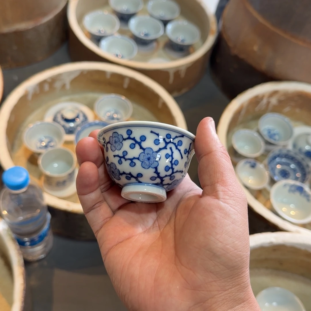 爬***虎景德镇陶瓷杯杯杯