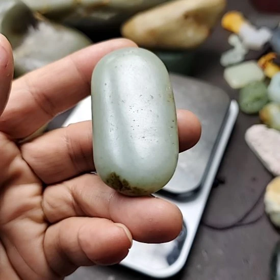 和田玉（糖玉）未镶嵌挂件