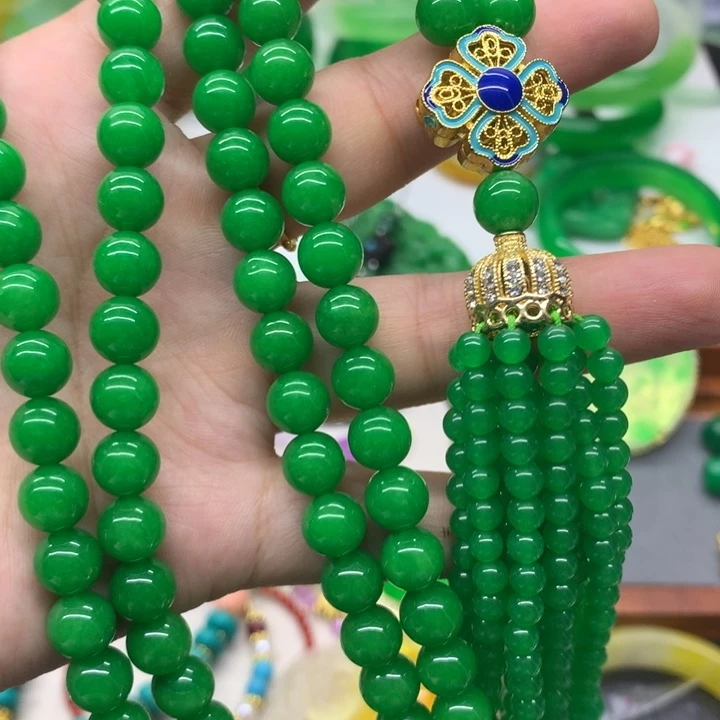 颈饰未镶嵌翡翠吊坠