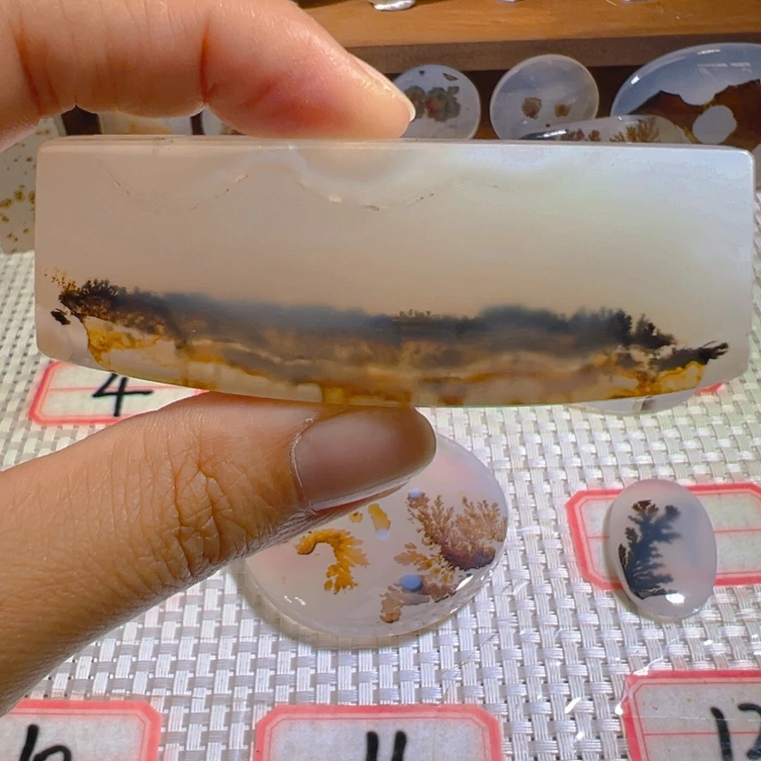 玛瑙/玉髓未镶嵌颈饰