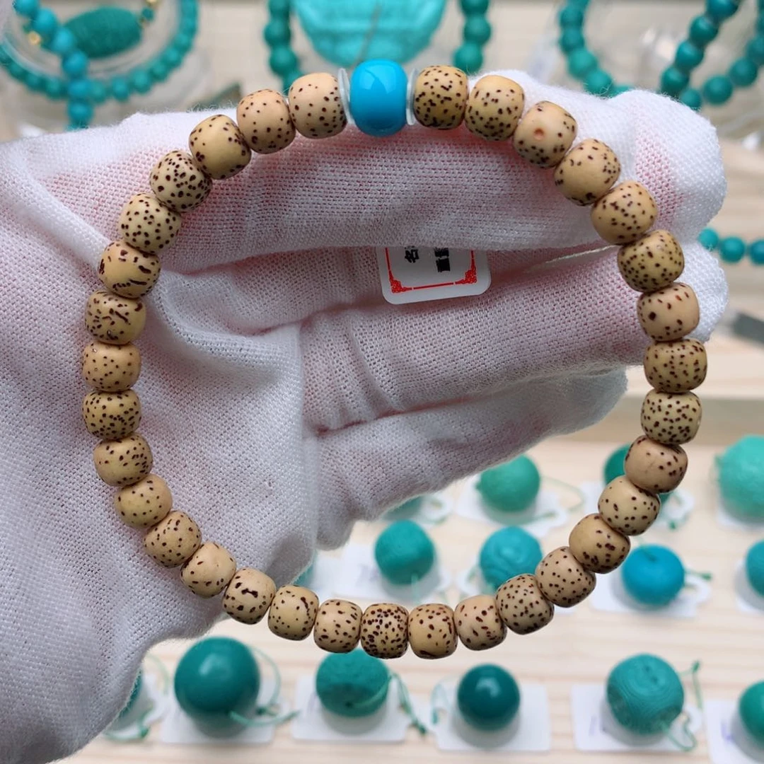 绿松石绿松石未镶嵌