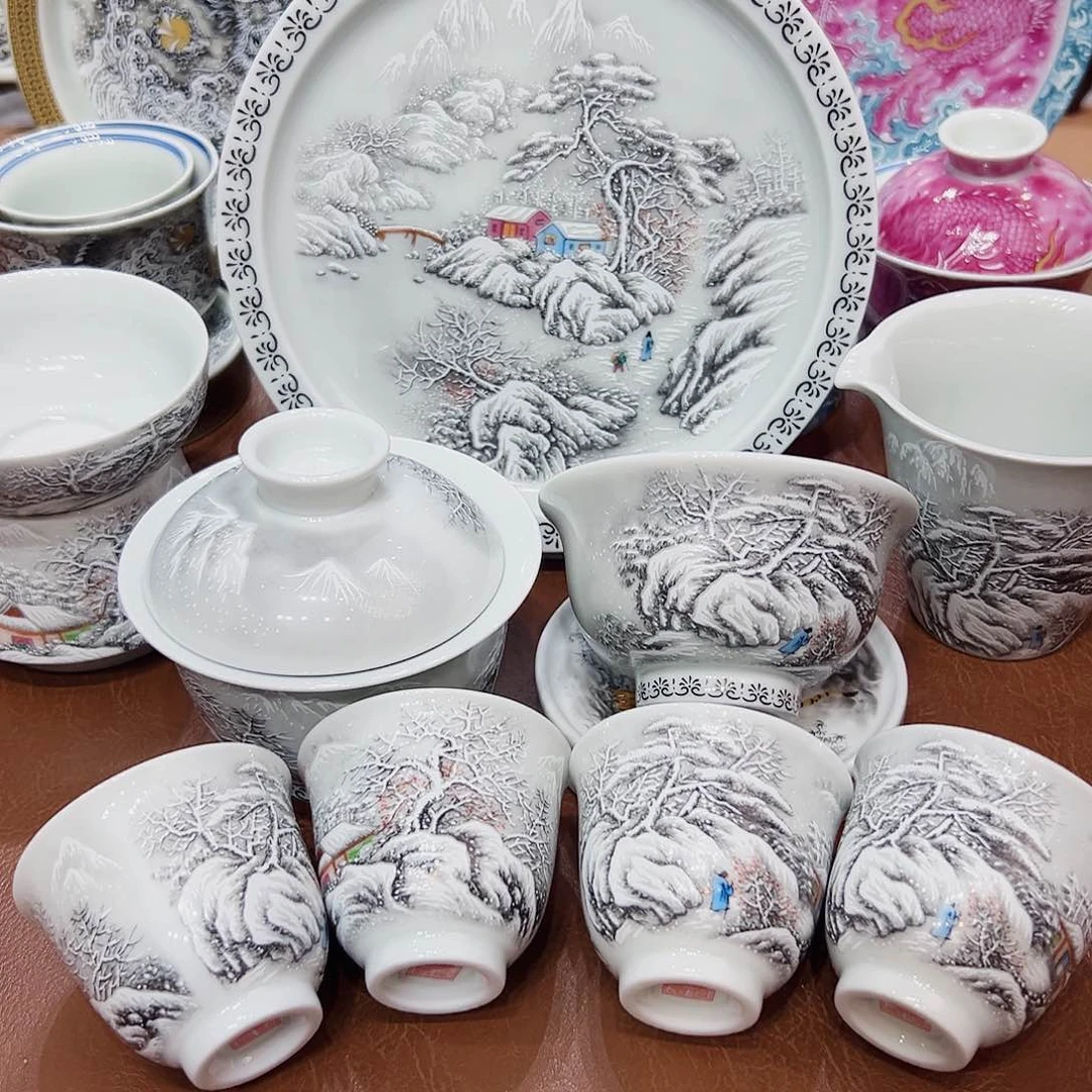 摆件景德镇陶瓷艺术展演厅及景德镇陶瓷