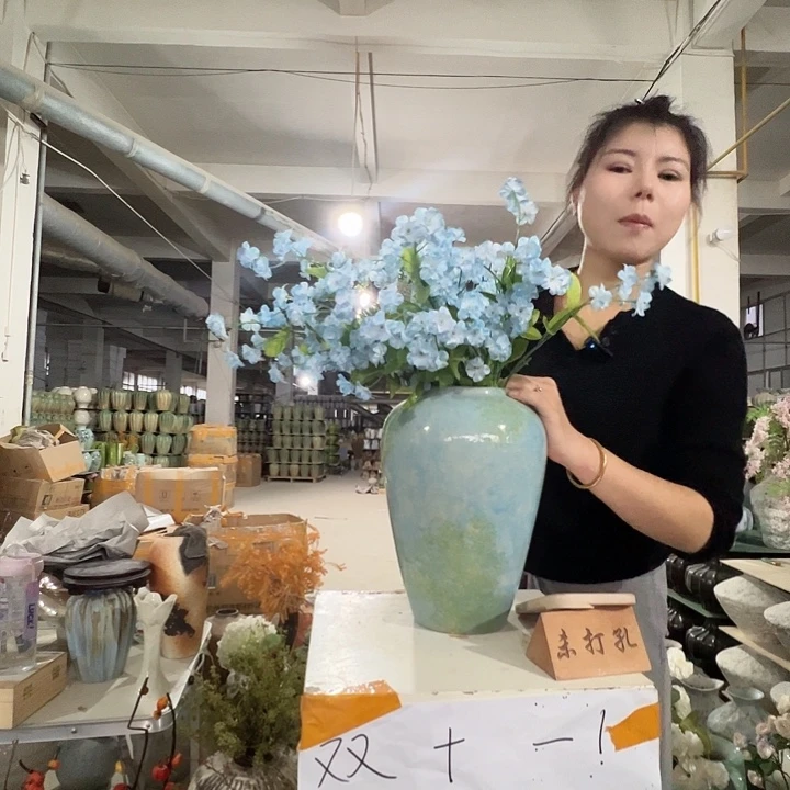 景德镇陶瓷花瓶厂家