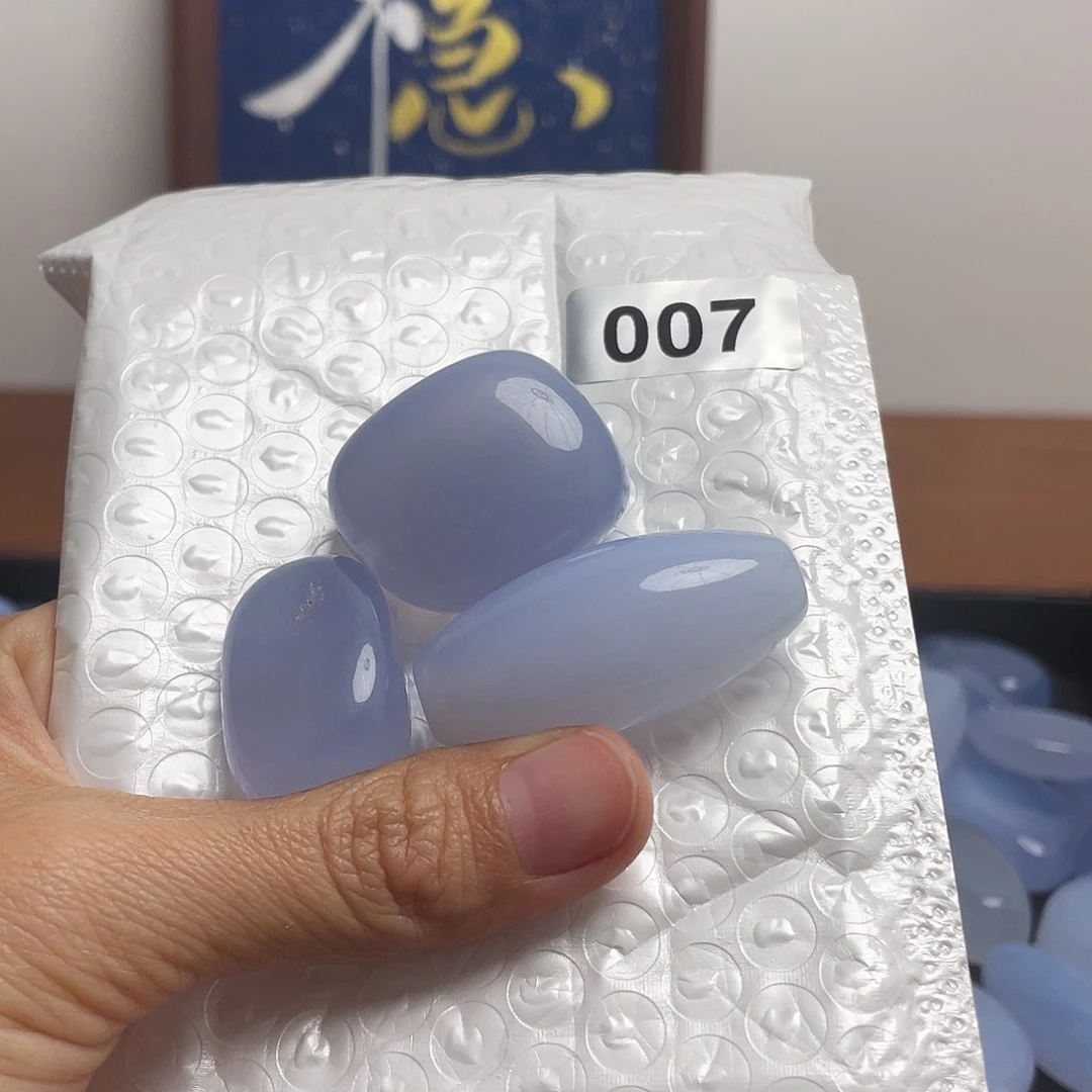 玛瑙/玉髓未镶嵌珠宝奇石