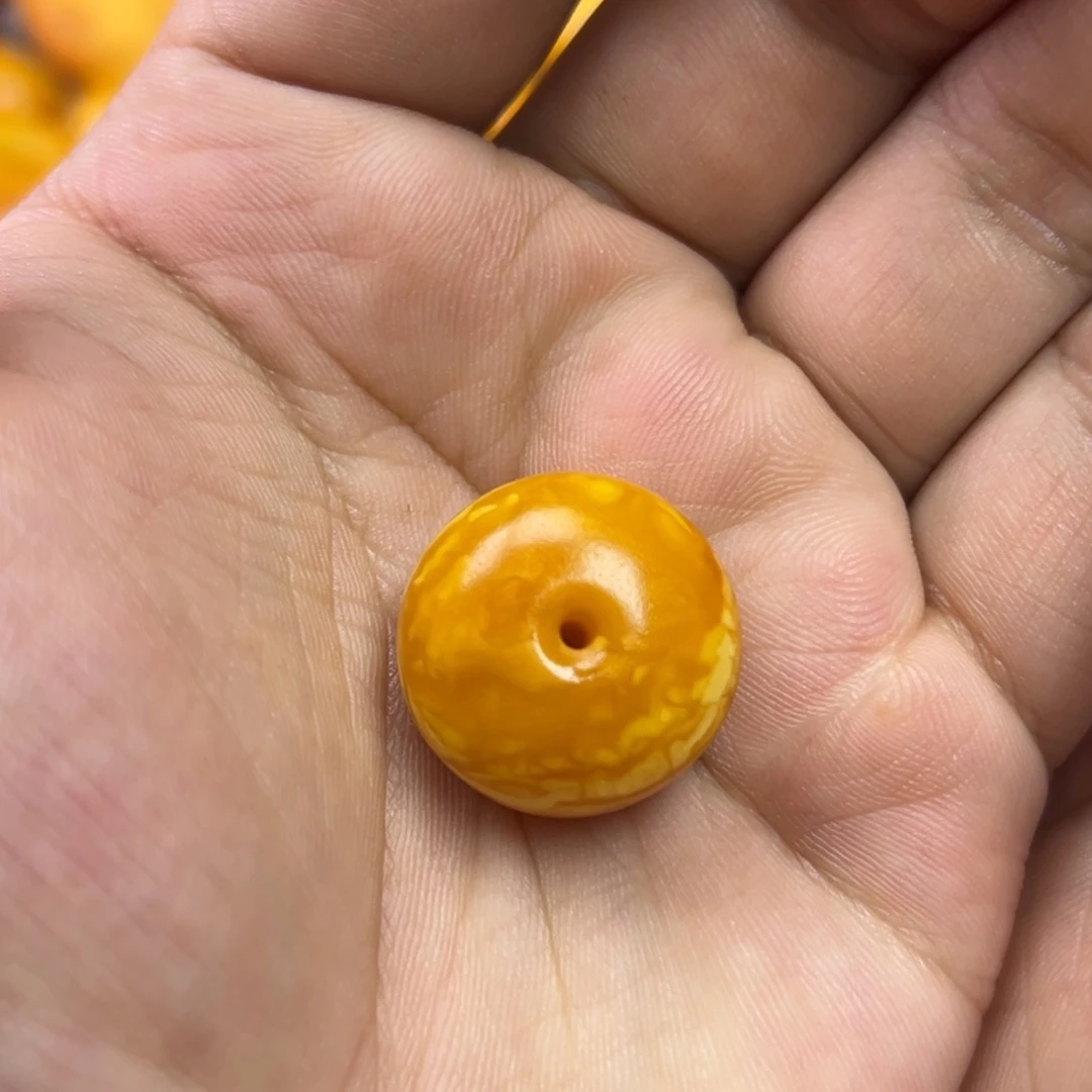 蜜蜡吊坠(不含链)未镶嵌