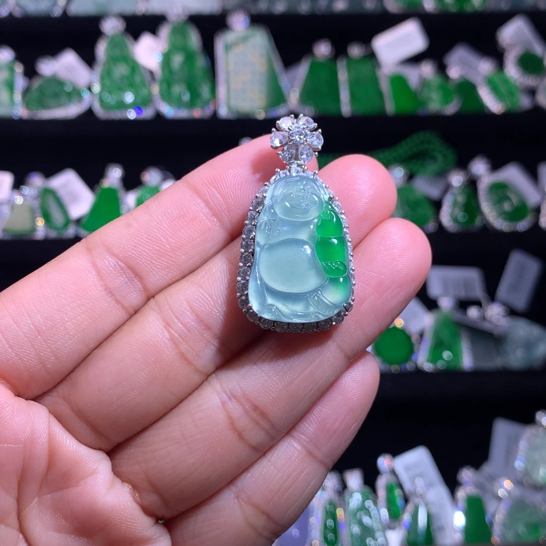 【闪购商品】颈饰银S925镶嵌翡翠