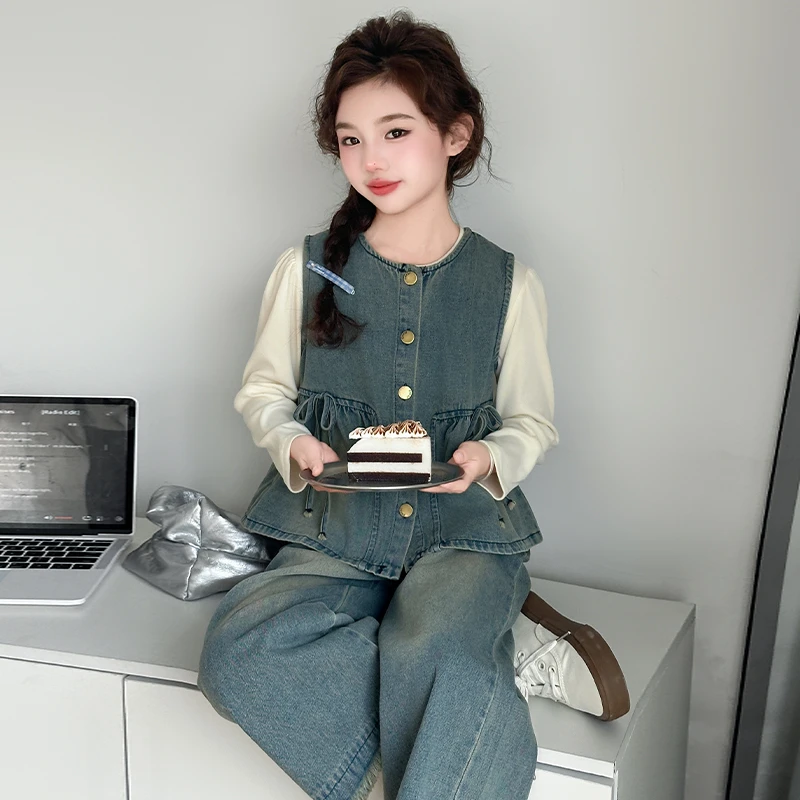 女童春款2025新款洋气女大童春秋牛仔马甲打底衫阔腿裤休闲三件套