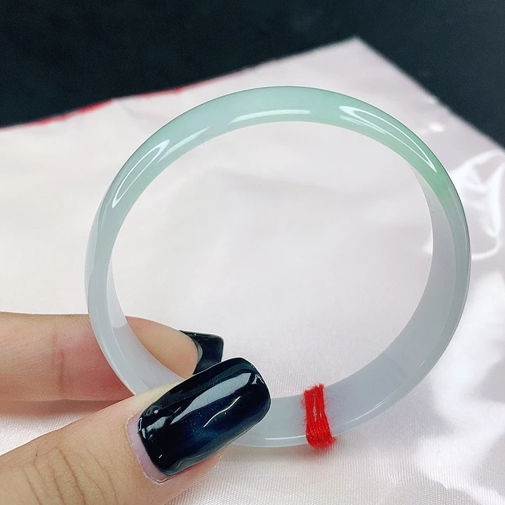 翡翠手镯未镶嵌圈53，1204