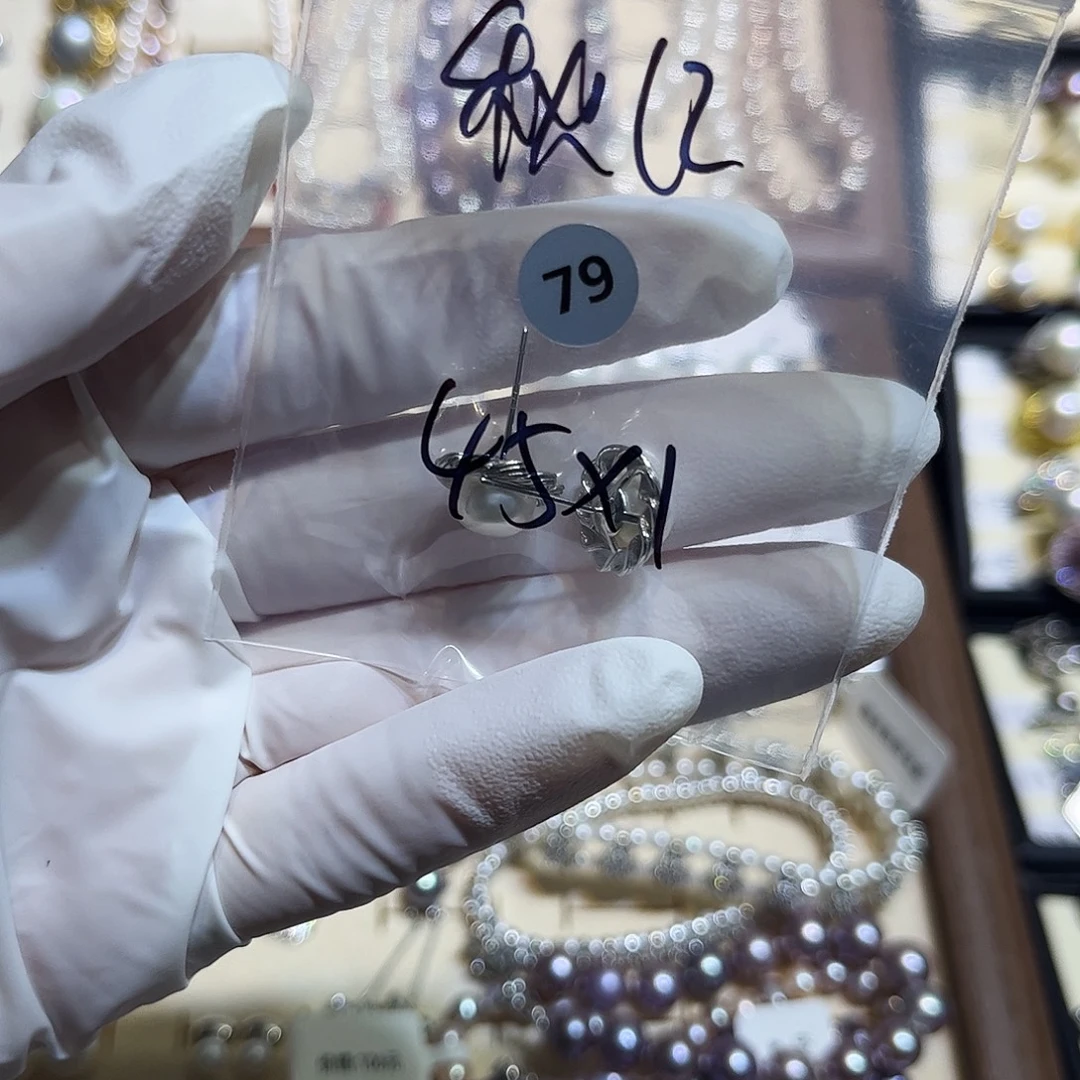 秋***红耳饰淡水珍珠银S925镶嵌