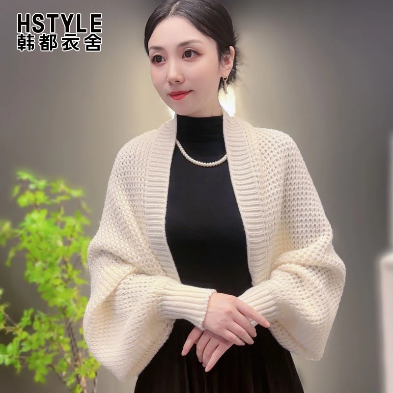 韩都衣舍披肩外搭气质复古春秋季保暖针织时尚洋气百搭开衫外套