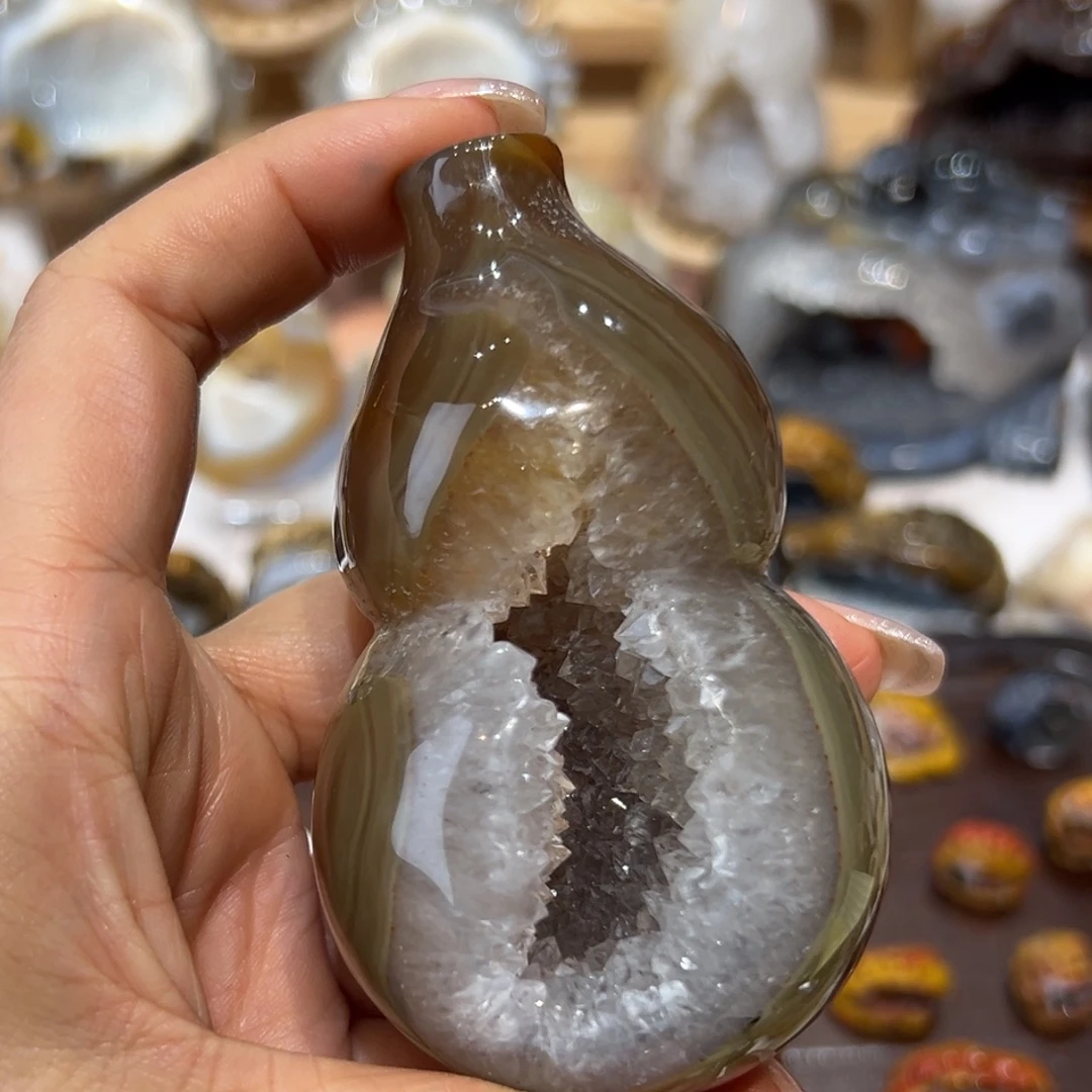 玛瑙/玉髓足铂镶嵌摆件