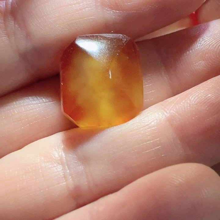 相***畔玛瑙/玉髓未镶嵌手链